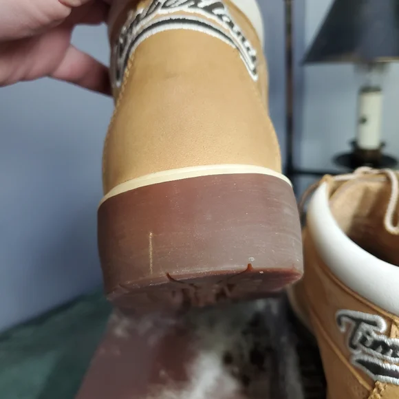 Timberland Chukka Boots - Picture 8 of 12